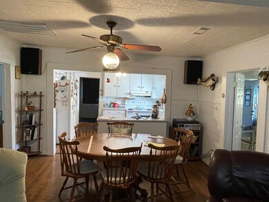 1758 Frank Rd, Fitzgerald, GA 31750 - photo 3