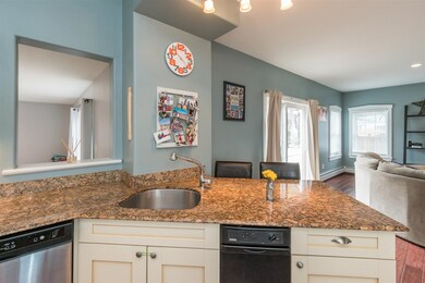 156 Holly Ln, Portsmouth, NH 03801 - photo 7