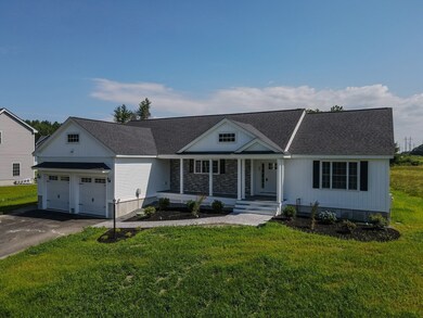 86 Berube Ln unit 34, Dracut, MA 01826 - photo 2