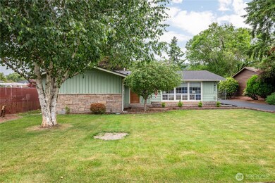 1922 SW Snively Ave, Chehalis, WA 98532 - photo 2