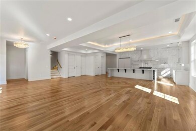 320 Hammond Dr, Sandy Springs, GA 30328 - photo 7