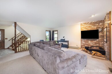 4709-Maplehollow-Ct-27