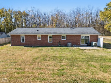 10331 N 50 W, Columbus, IN 47203 - photo 5