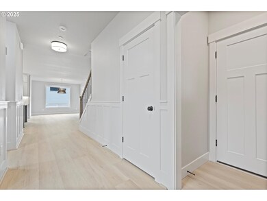 14188 SE Iseli Ln, Clackamas, OR 97015 - photo 3