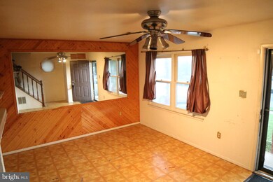 165 Stonegate Dr, Frederick, MD 21702 - photo 3