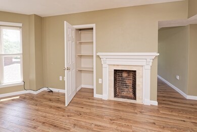 50 S Main St unit 2, Uxbridge, MA 01569 - photo 7