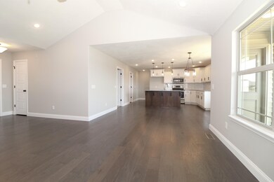 1650FeatherCrest06
