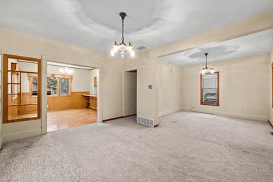 673 S Center St, Beaver Dam, WI 53916 - photo 4