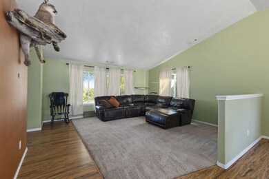 1-web-or-mls-843-sleepy-hollow-loop