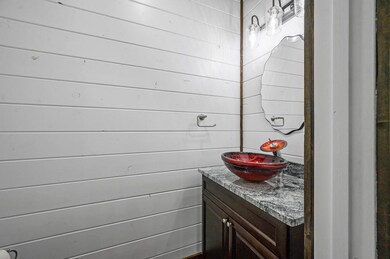 870 W Eagle Mountain Trail, Broken Bow, OK 74728 - photo 5