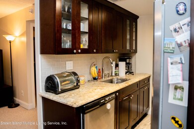 Elmwood Park Condominium II unit 3FF, Staten Island, NY 10314 - photo 6