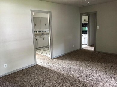 10322 Rockaway Dr, Houston, TX 77016 - photo 4