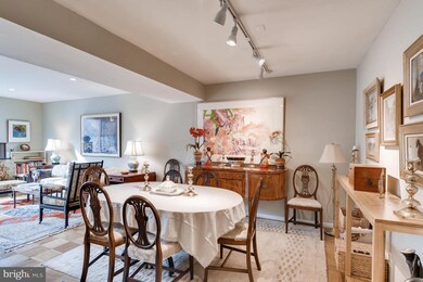 56 Olmsted Green Ct, Baltimore, MD 21210 - photo 2