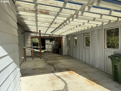 Carport