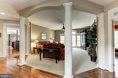 35356 Greyfriar Dr, Round Hill, VA 20141 - photo 7