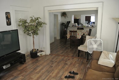 144 West St, New Britain, CT 06051 - photo 5