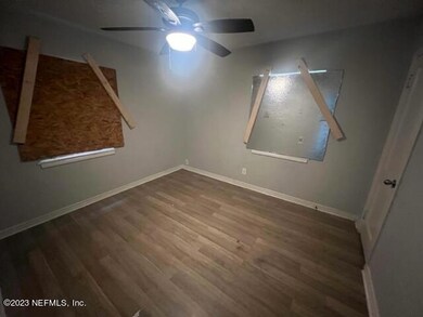 5477 Lenox Ave, Jacksonville, FL 32205 - photo 7