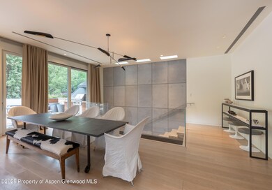 100_E_Cooper_11-0082-HDR