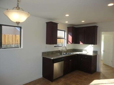 18540 Cantara St, Reseda, CA 91335 - photo 5