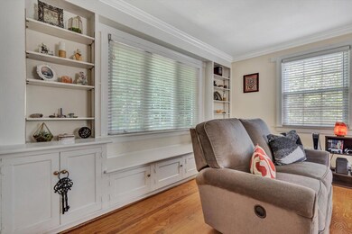 Built-in Shelves