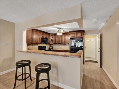 9070 Fairbanks Ln unit 2, Boca Raton, FL 33496 - photo 5