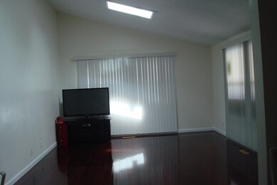 454 Tulsa Ave, Carpentersville, IL 60110 - photo 5