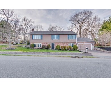 19 Essex Heights Dr, Weymouth, MA 02188 - photo 2