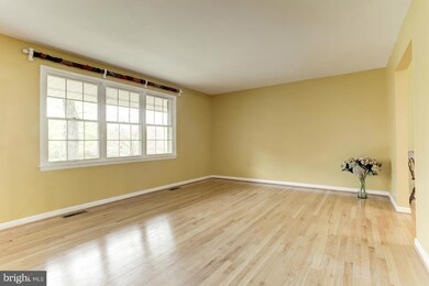 1515 Springlake Way S, Sykesville, MD 21784 - photo 3