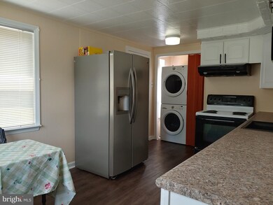 308 Martin Dr, New Castle, DE 19720 - photo 4