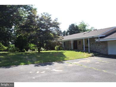 822 Churchville Rd, Southampton, PA 18966 - photo 2