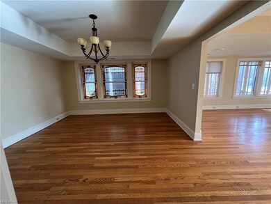 2673 Euclid Heights Blvd unit 4, Cleveland, OH 44106 - photo 7