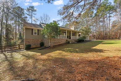 555 McKenzie Bridge Rd, Carrollton, GA 30116 - photo 3