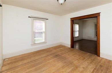 4200 SW 9th St, Des Moines, IA 50315 - photo 7