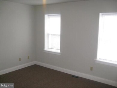 523 E Lafayette St, Norristown, PA 19401 - photo 6