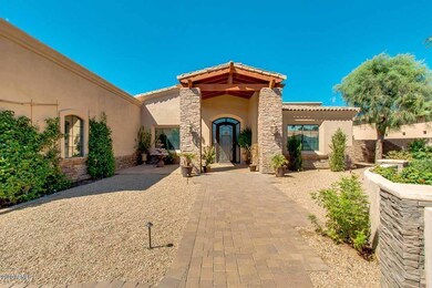 2818 E Locust Dr, Chandler, AZ 85286 - photo 5
