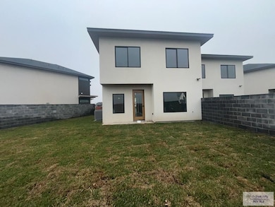 702 W Juniper Dr unit A, Harlingen, TX 78552 - photo 3