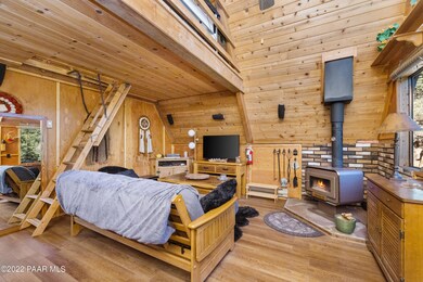 003_Living Room