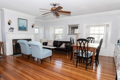 90 Washington Square E unit 4, Salem, MA 01970 - photo 2