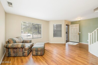 6)FORMAL LIVING