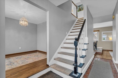 17849 Fairway St, Livonia, MI 48152 - photo 3