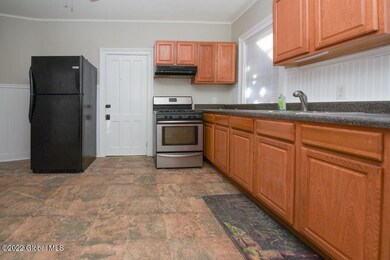 62 Elizabeth St, Albany, NY 12202 - photo 2