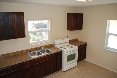 2928 Grant Ave, El Paso, TX 79930 - photo 2