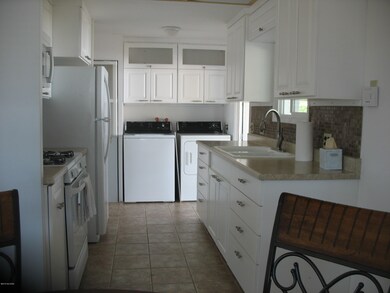 2710 Western Way Kitchen (1)