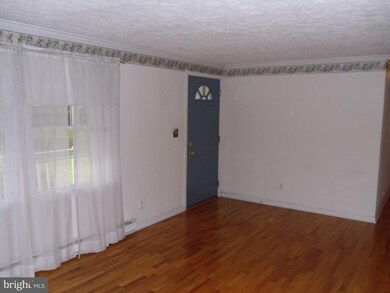 222 Bryarly Rd, Winchester, VA 22603 - photo 4