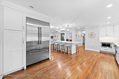 Kitchen 8