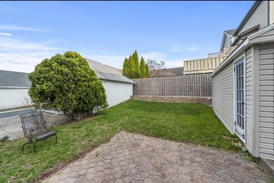 838 Roosevelt Ave unit 1, Secaucus, NJ 07094 - photo 4