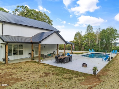 2297 Fish Hatchery Rd, Morristown, TN 37813 - photo 7