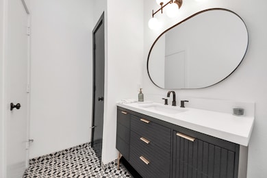 1014 Montrose Blvd unit G, Houston, TX 77019 - photo 5