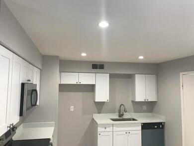 846 S Nevada Way, Mesa, AZ 85204 - photo 7