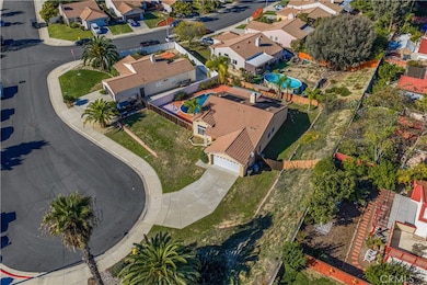 32594 Strigel Ct, Temecula, CA 92592 - photo 6